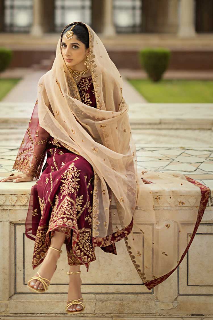 Picture of Zainab Chottani - 01 Jahanara Tahra Luxury Festive Collection - Available at Raja Sahib